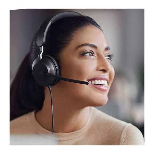 Jabra Evolve2 40 USB-A MS Mono Lifestyle