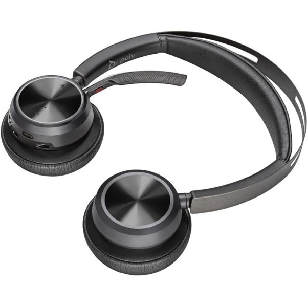 POLY Voyager Focus 2 + adattatore USB-C/A + Base