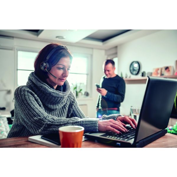 Poly Voyager Focus 2 USB-A Microsoft Teams