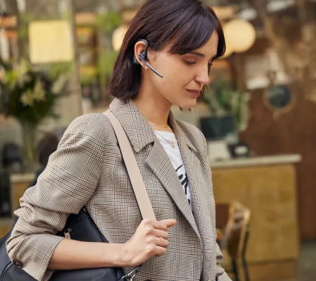 Cuffie in ear Bluetooth e wireless Cuffie in ear Bluetooth e auricolari wireless per le chiamate di lavoro
