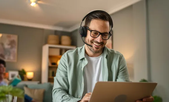Cuffie Yealink con microfono per ufficio e smart working