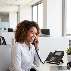 Telefoni fissi per uffici e postazioni di lavoro