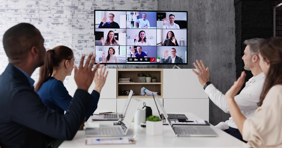 Le sfide della videoconferenza secondo il tuo profilo professionale